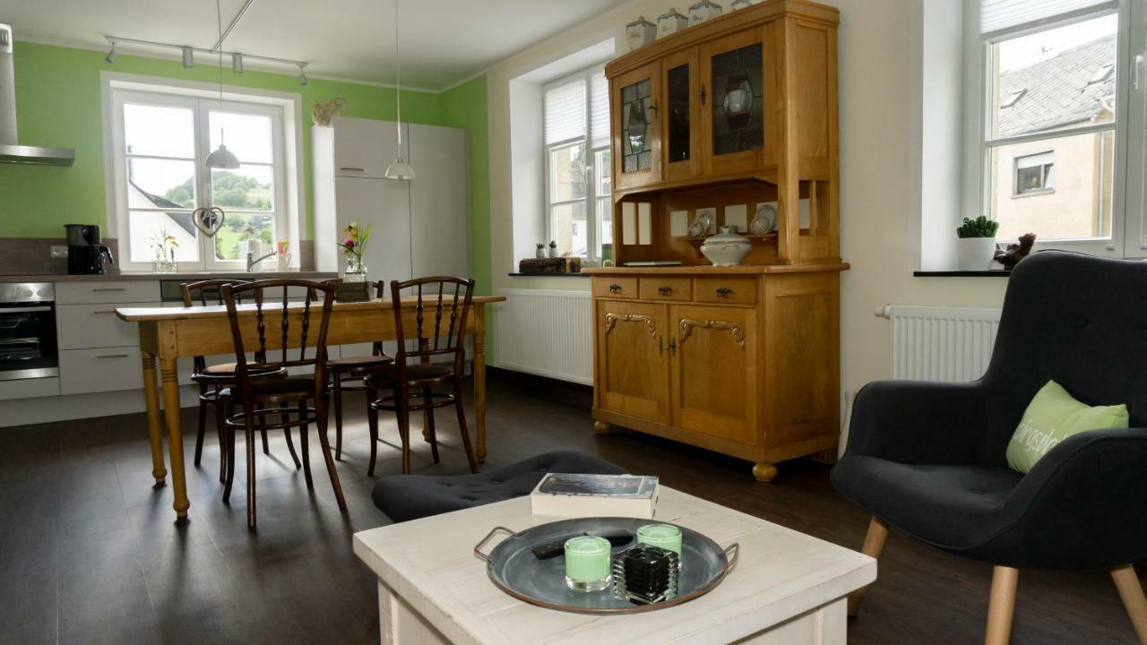 Ferienhaus Alte Schule Volkesfeld Eksteriør bilde